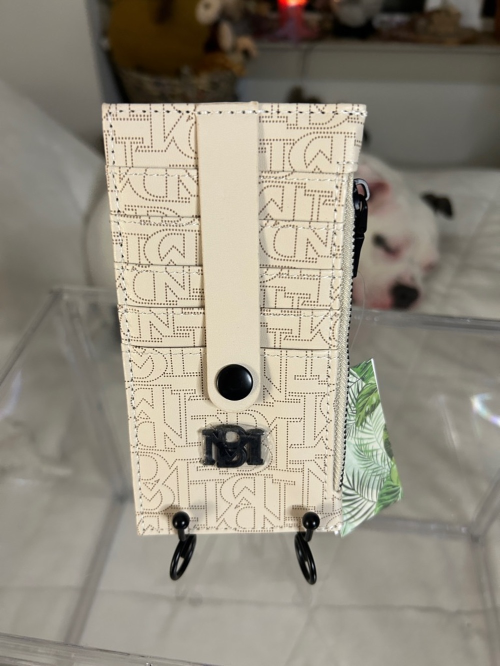 Badgley Mischka Cream Monogram Wristlet Wallet with Black Accents 6”x 3” NWT - Picture 2 of 4
